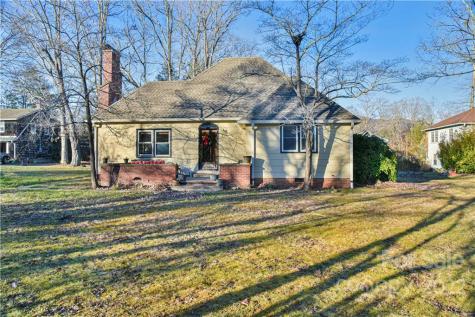 103 Third Street Black Mountain NC 28711