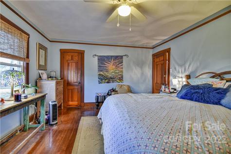 103 Third Street Black Mountain NC 28711