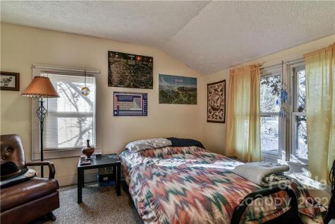 103 Third Street Black Mountain NC 28711