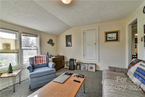 103 Third Street Black Mountain NC 28711
