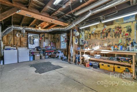 103 Third Street Black Mountain NC 28711