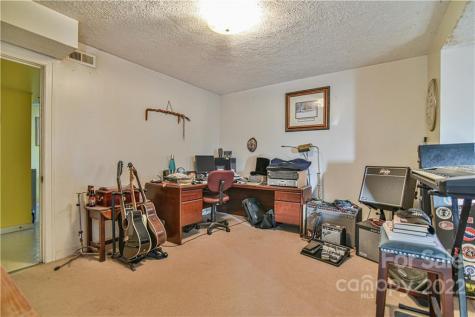 103 Third Street Black Mountain NC 28711
