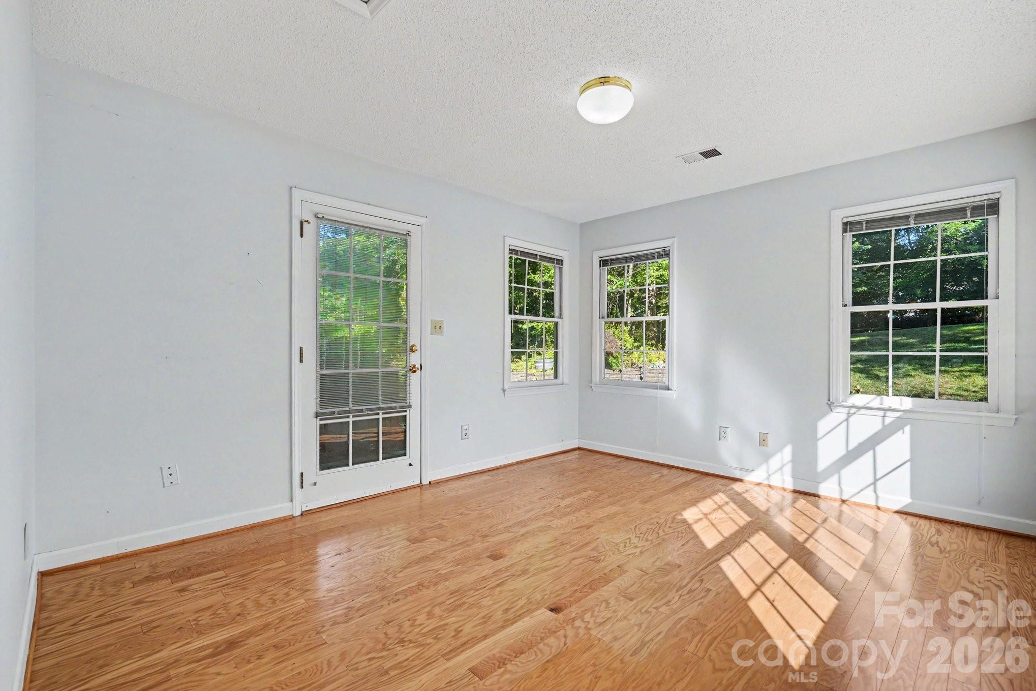 3032 Oakcroft Drive Matthews NC 28105