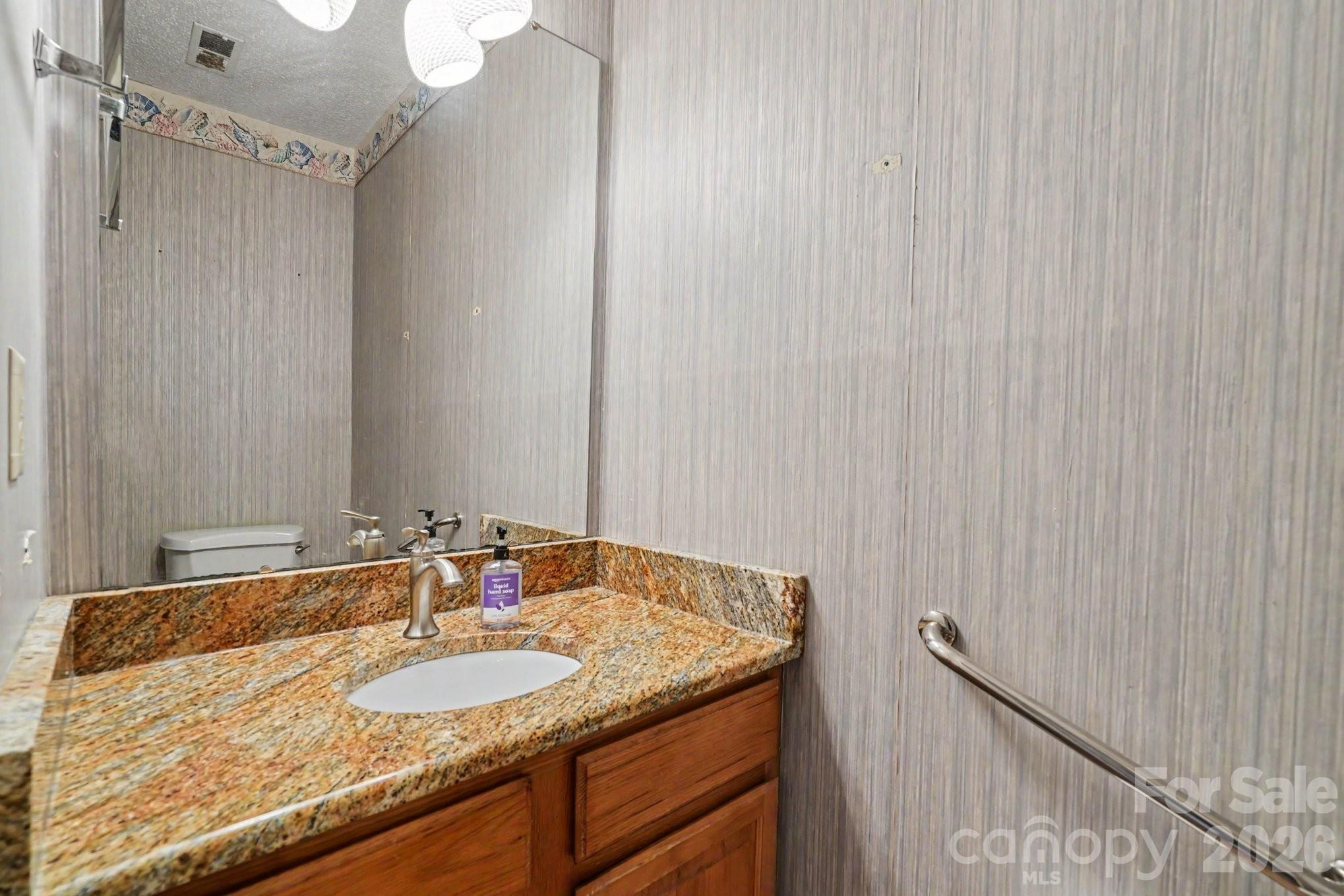 3032 Oakcroft Drive Matthews NC 28105