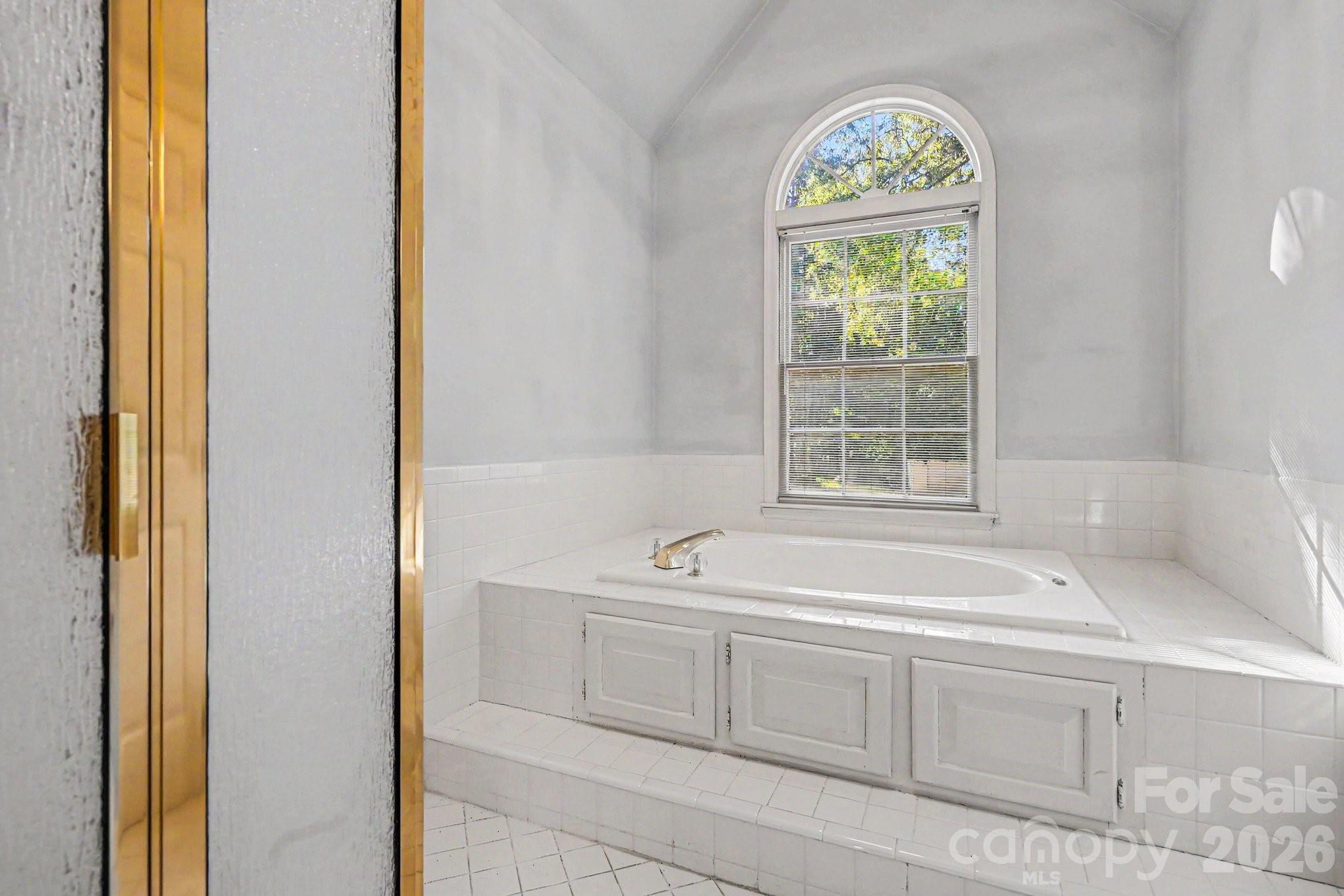 3032 Oakcroft Drive Matthews NC 28105