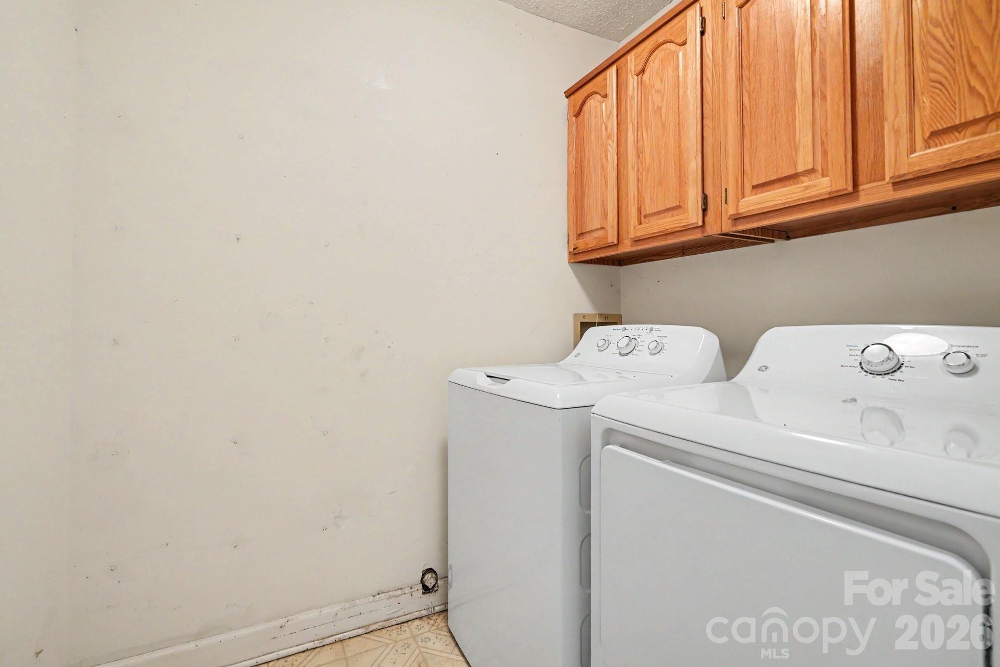 3032 Oakcroft Drive Matthews NC 28105