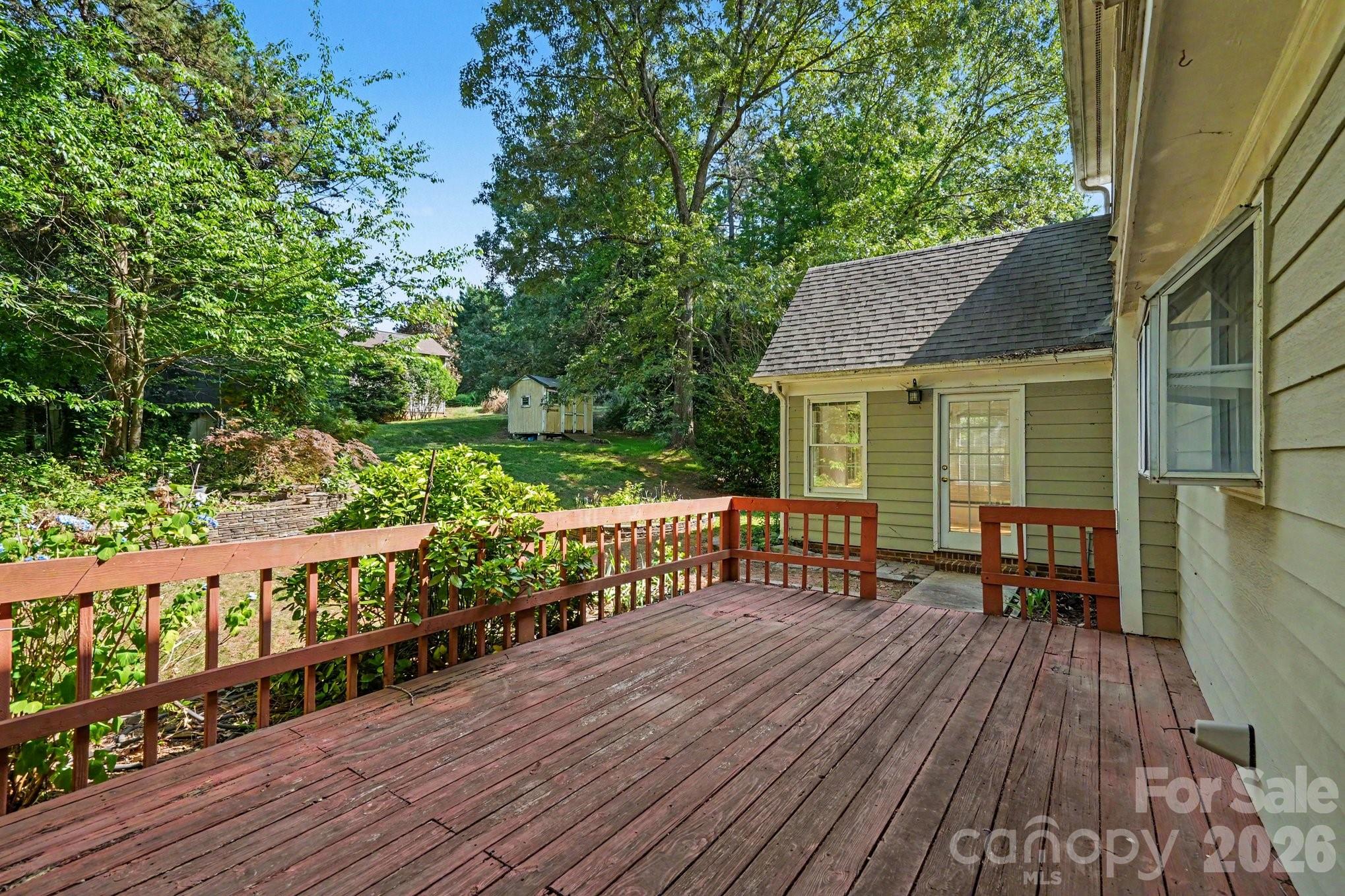 3032 Oakcroft Drive Matthews NC 28105
