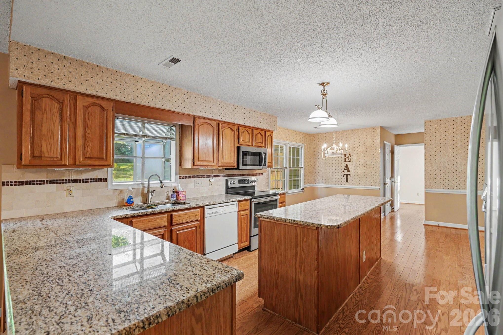 3032 Oakcroft Drive Matthews NC 28105