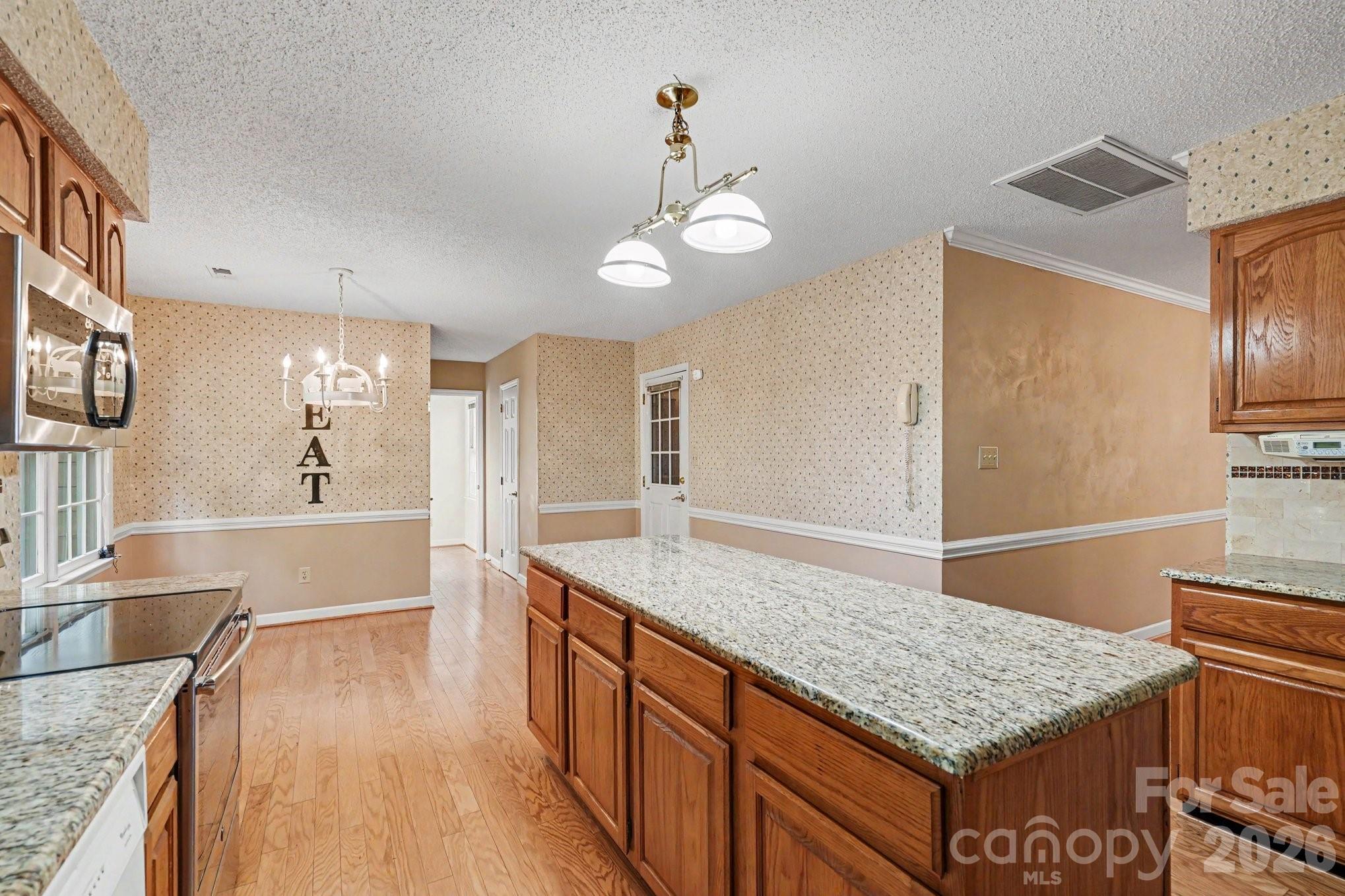 3032 Oakcroft Drive Matthews NC 28105