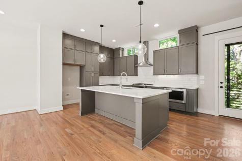 816 Madison Glen Lane Charlotte NC 28209
