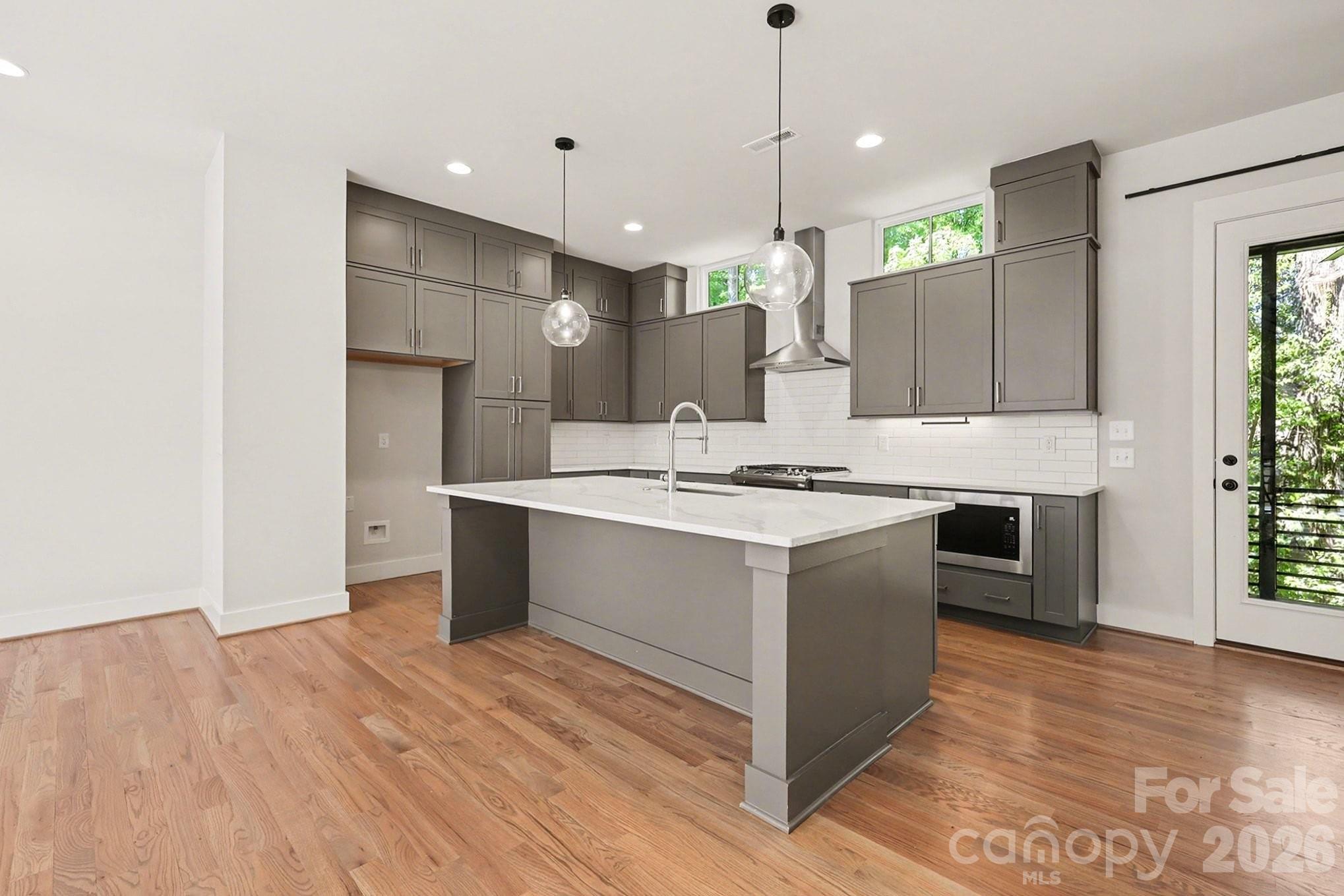 816 Madison Glen Lane Charlotte NC 28209
