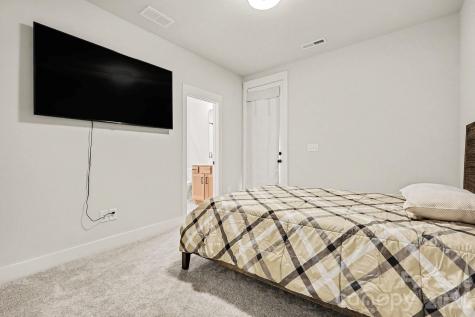 816 Madison Glen Lane Charlotte NC 28209