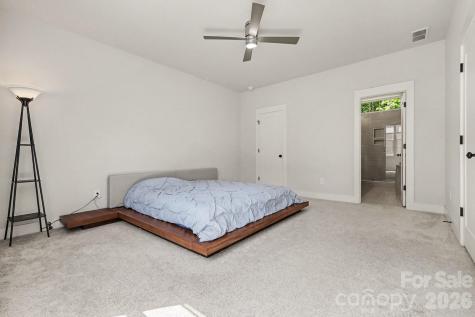 816 Madison Glen Lane Charlotte NC 28209