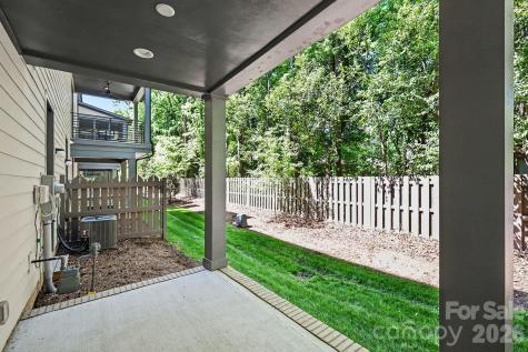 816 Madison Glen Lane Charlotte NC 28209