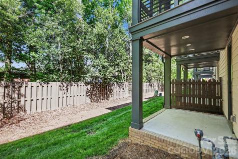 816 Madison Glen Lane Charlotte NC 28209