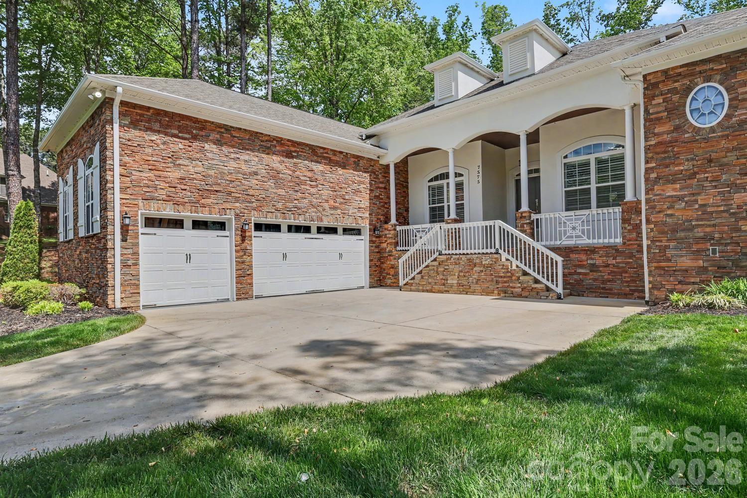 7575 Cottonwood Drive Denver NC 28037