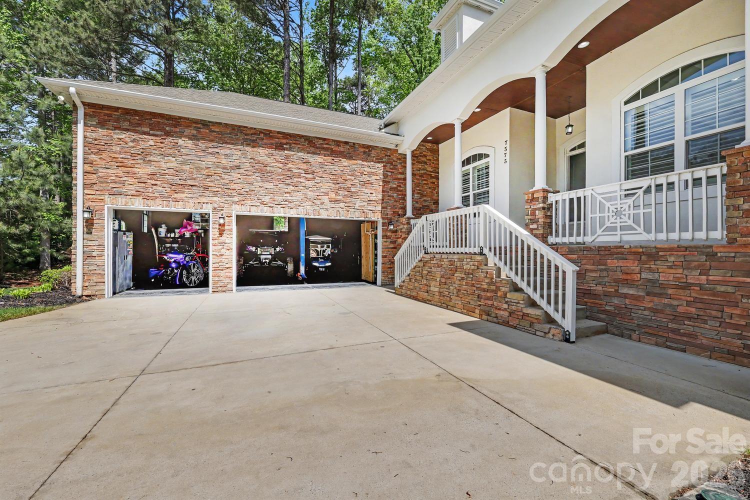 7575 Cottonwood Drive Denver NC 28037