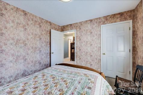 188 Oak Forest Circle Gaffney SC 29341
