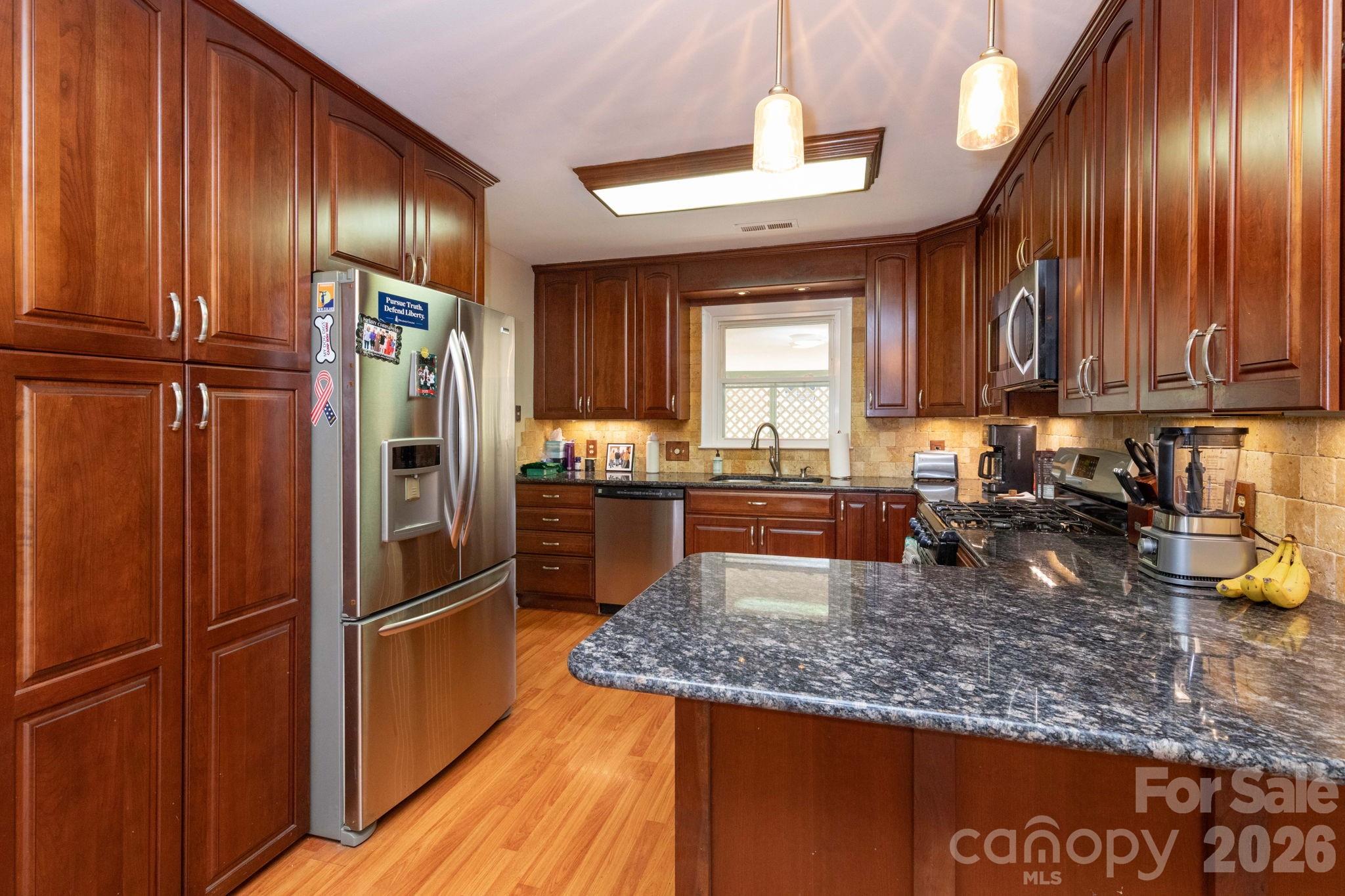 40 Wagon Road Asheville NC 28805