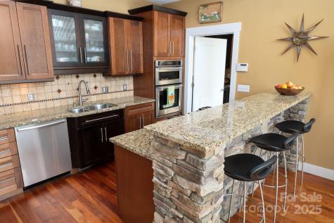 130 Black Oak Drive Asheville NC 28804