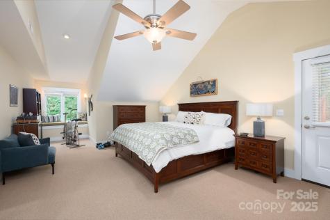 130 Black Oak Drive Asheville NC 28804