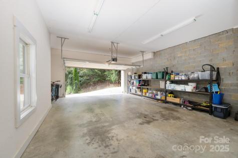 130 Black Oak Drive Asheville NC 28804