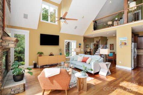 130 Black Oak Drive Asheville NC 28804