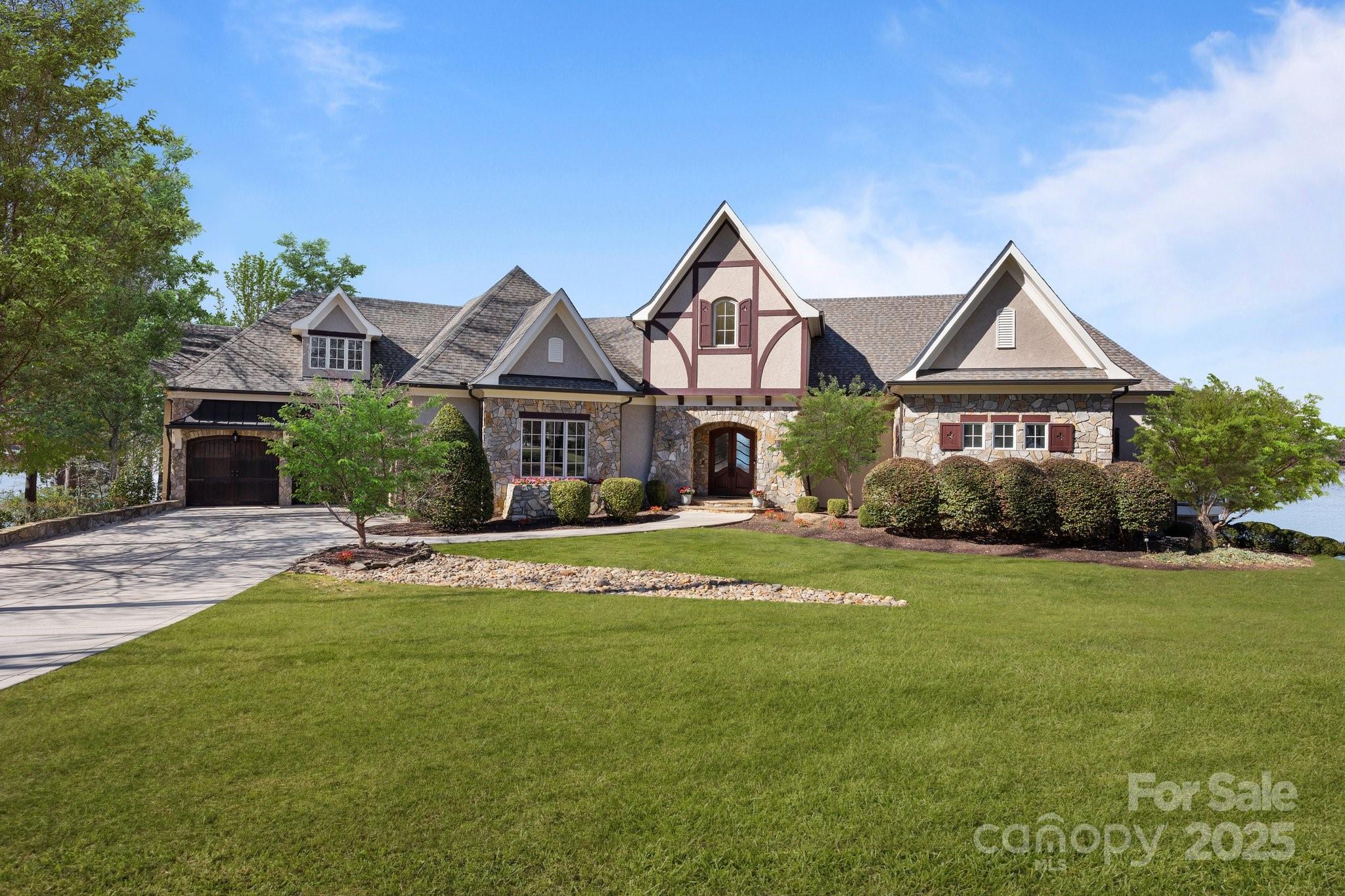 134 Larkhaven Lane Mooresville NC 28117