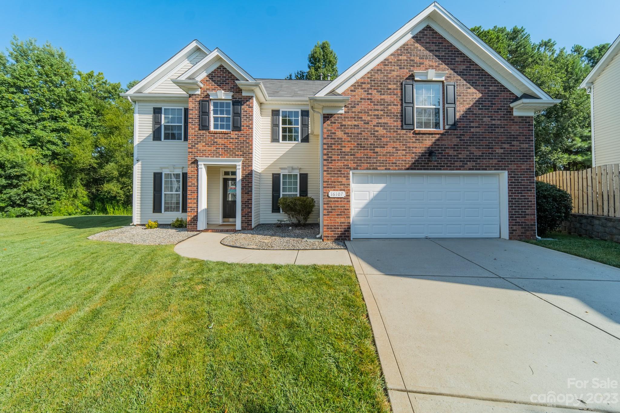 16107 Cloverleaf Court Charlotte NC 28277