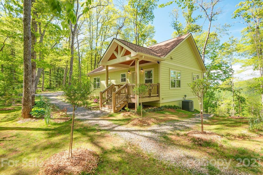 6 Smokey Road Asheville NC 28803