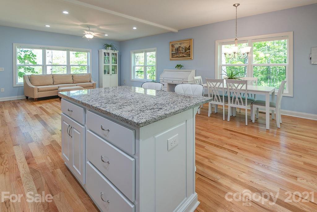 6 Smokey Road Asheville NC 28803
