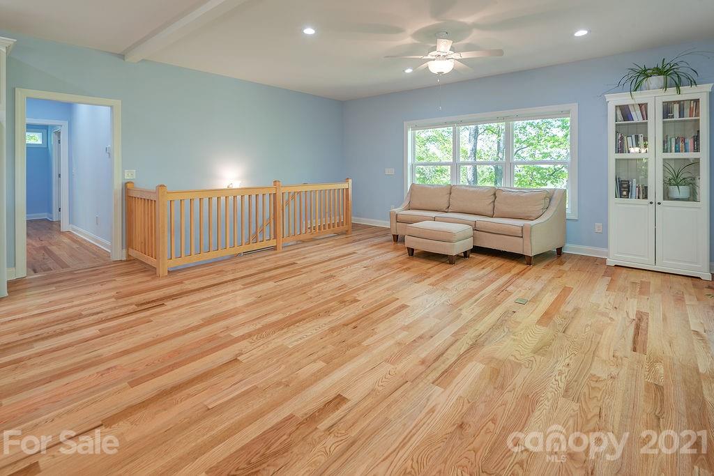 6 Smokey Road Asheville NC 28803