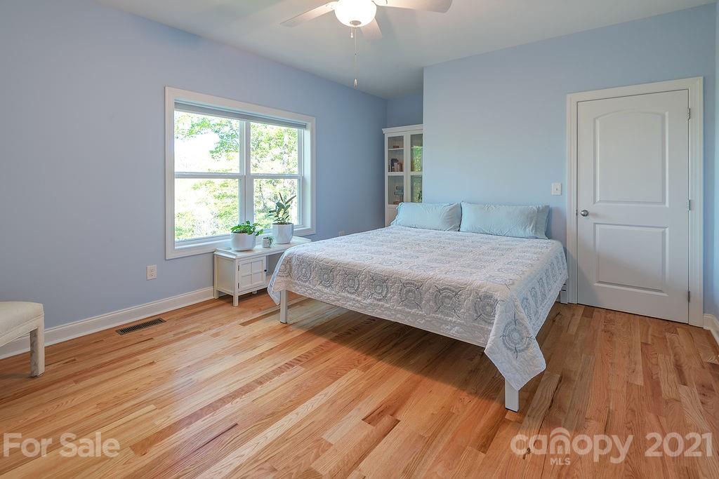 6 Smokey Road Asheville NC 28803