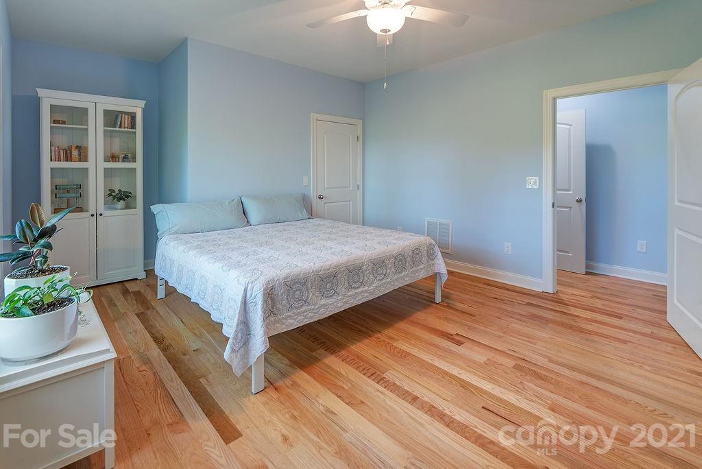 6 Smokey Road Asheville NC 28803