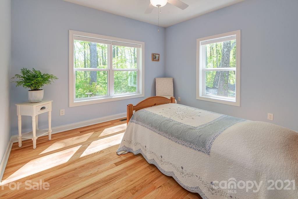 6 Smokey Road Asheville NC 28803
