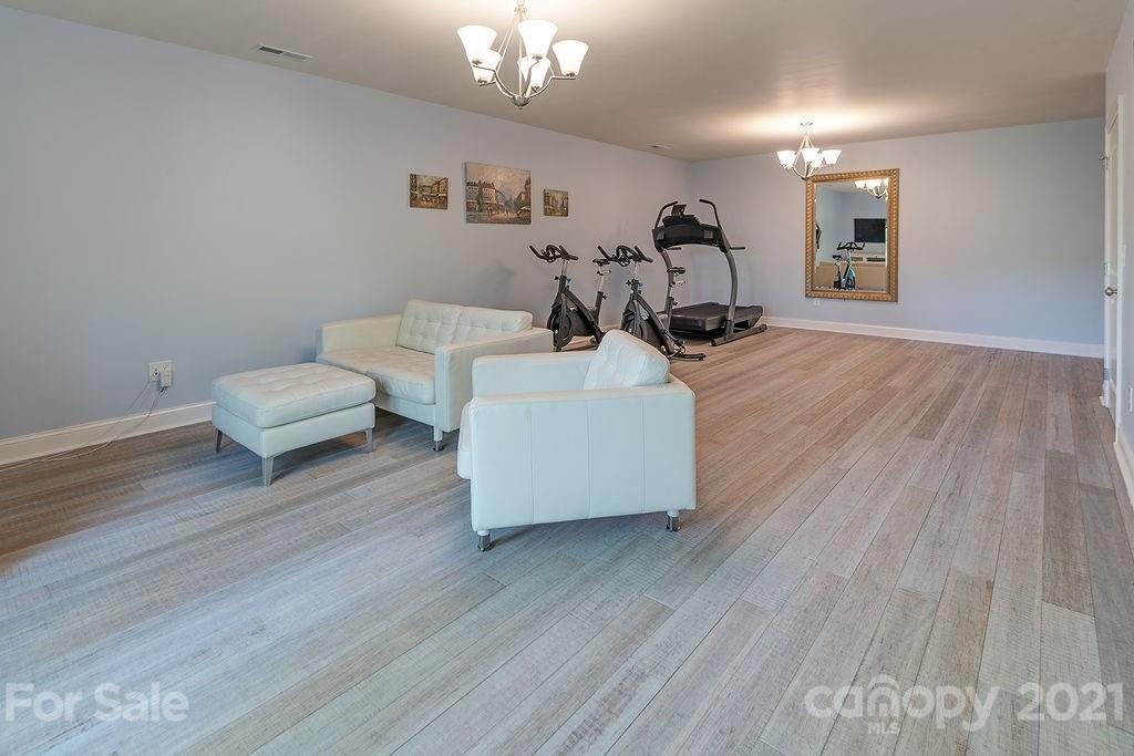 6 Smokey Road Asheville NC 28803