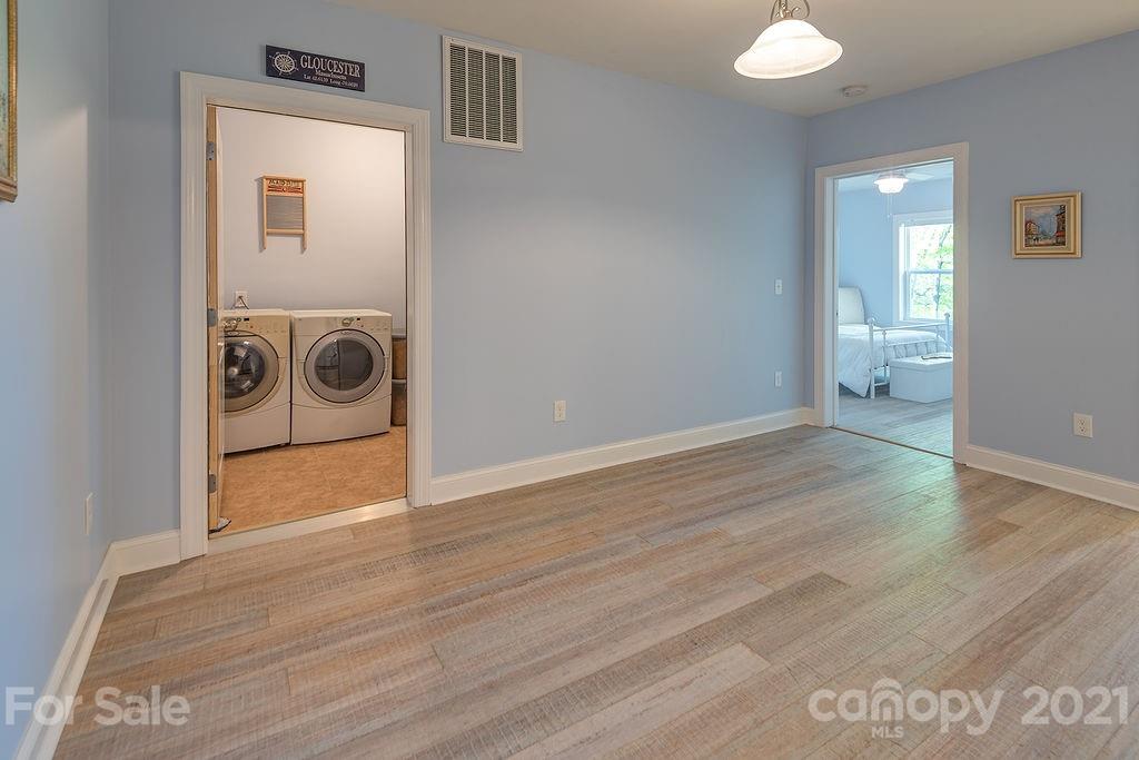 6 Smokey Road Asheville NC 28803