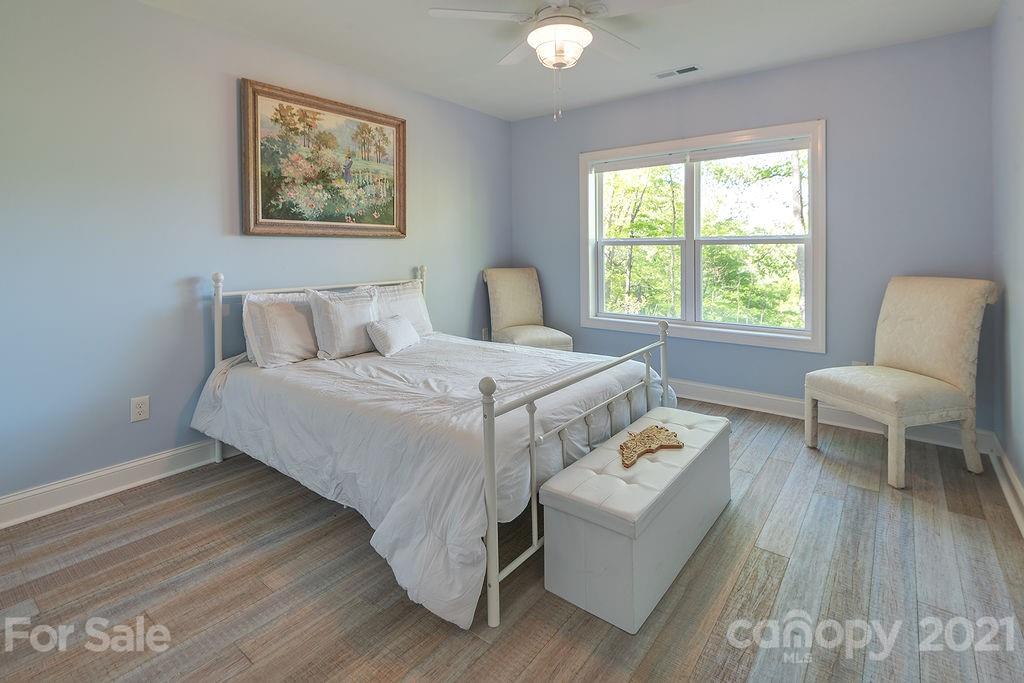 6 Smokey Road Asheville NC 28803