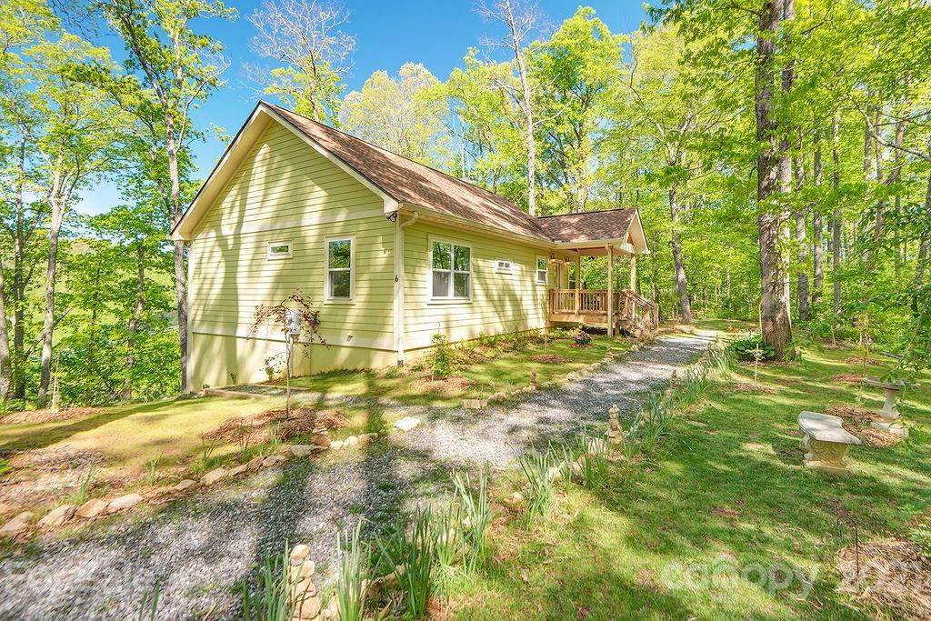 6 Smokey Road Asheville NC 28803