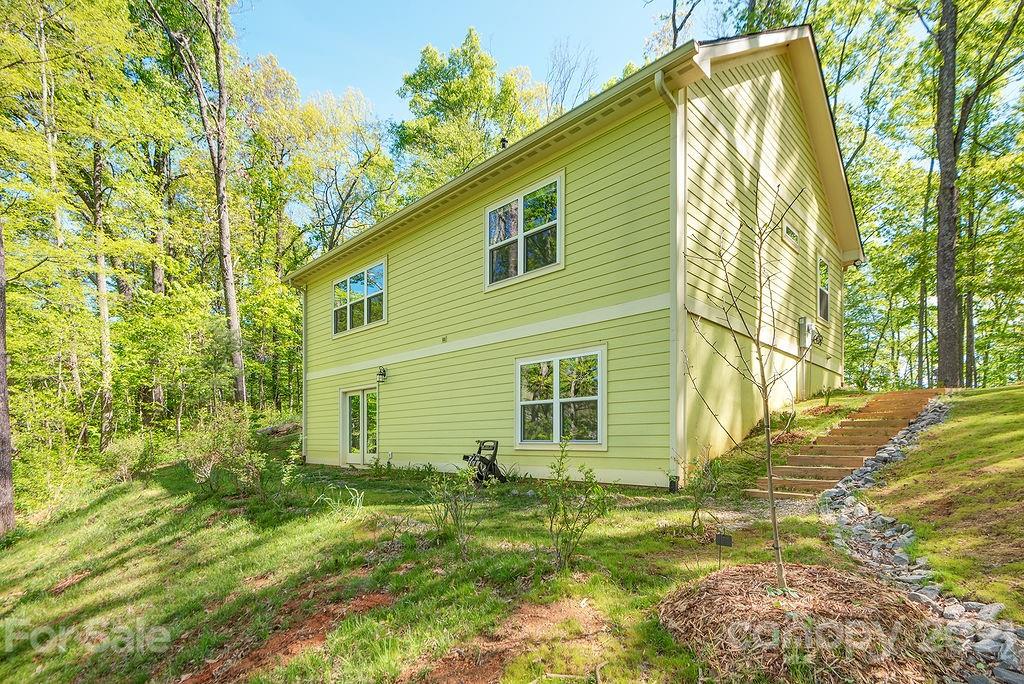 6 Smokey Road Asheville NC 28803