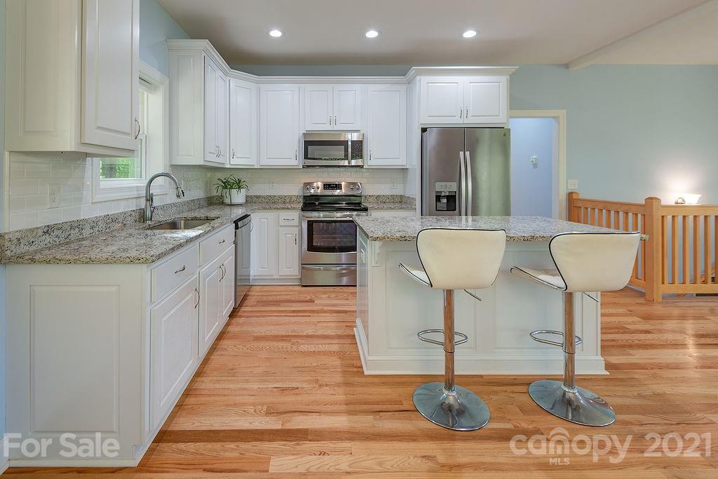 6 Smokey Road Asheville NC 28803