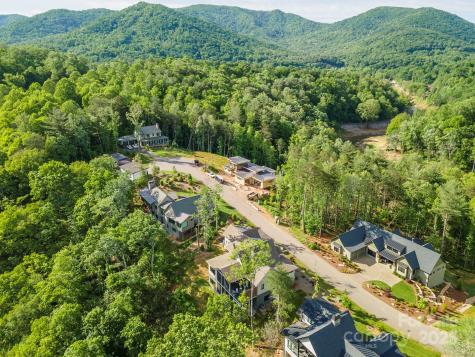 158 Riverbend Forest Drive Asheville NC 28805