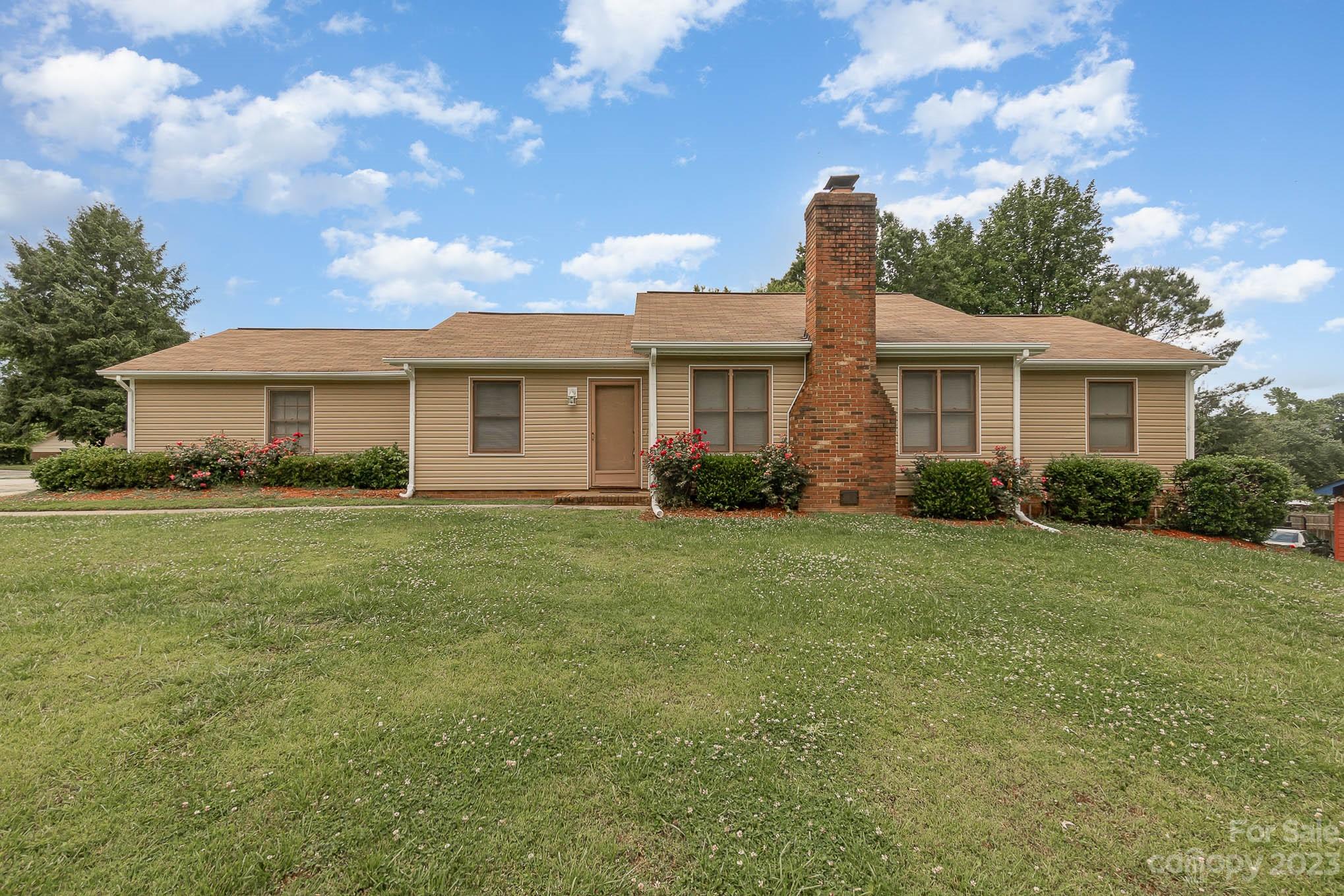 1632 Teddington Drive Charlotte NC 28214