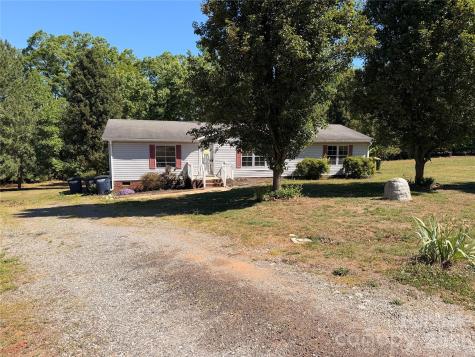 144 Carolina Wren Drive Mooresville NC 28115