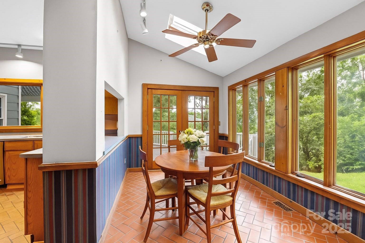 32 Delano Road Asheville NC 28805