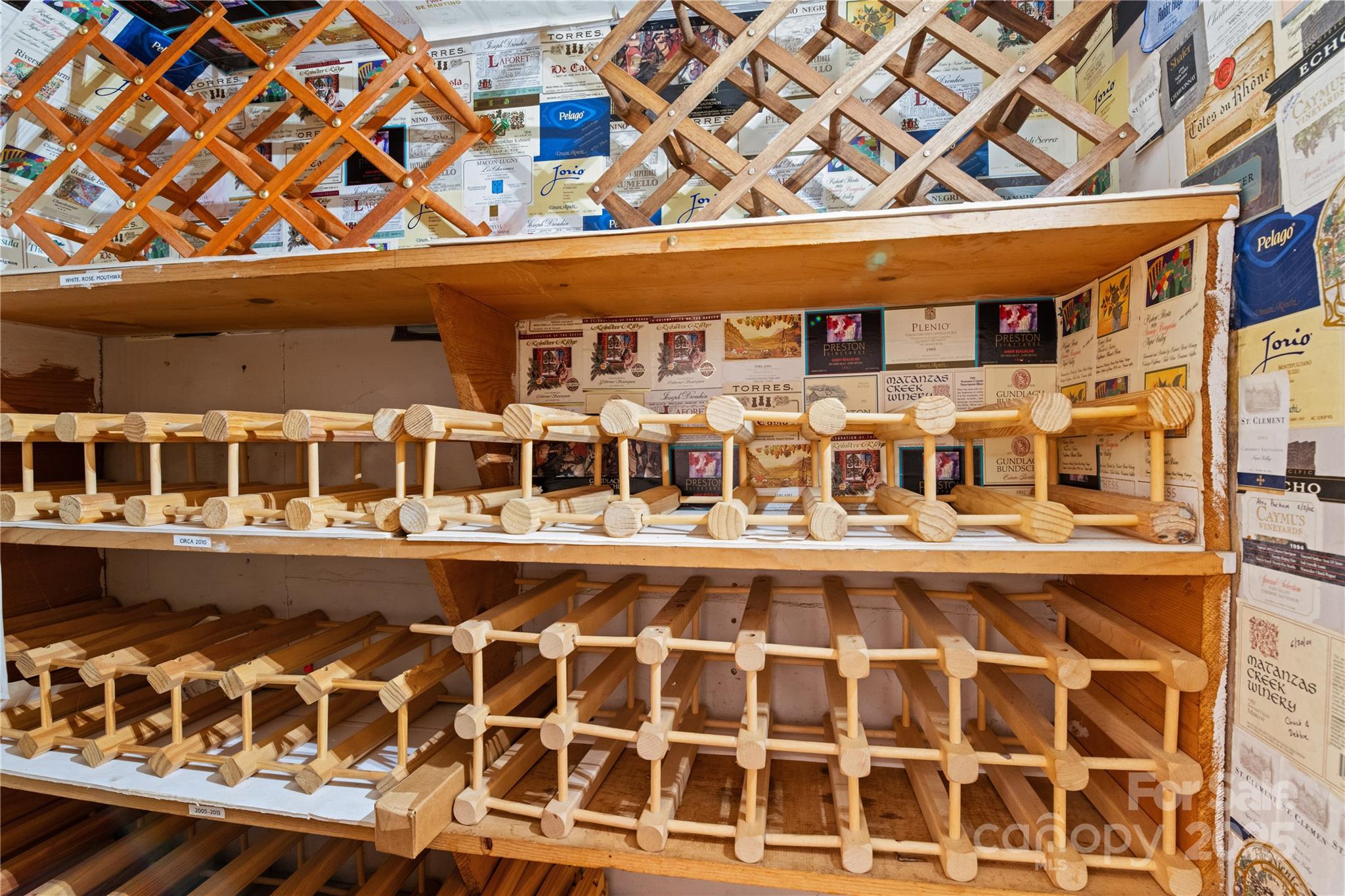 32 Delano Road Asheville NC 28805