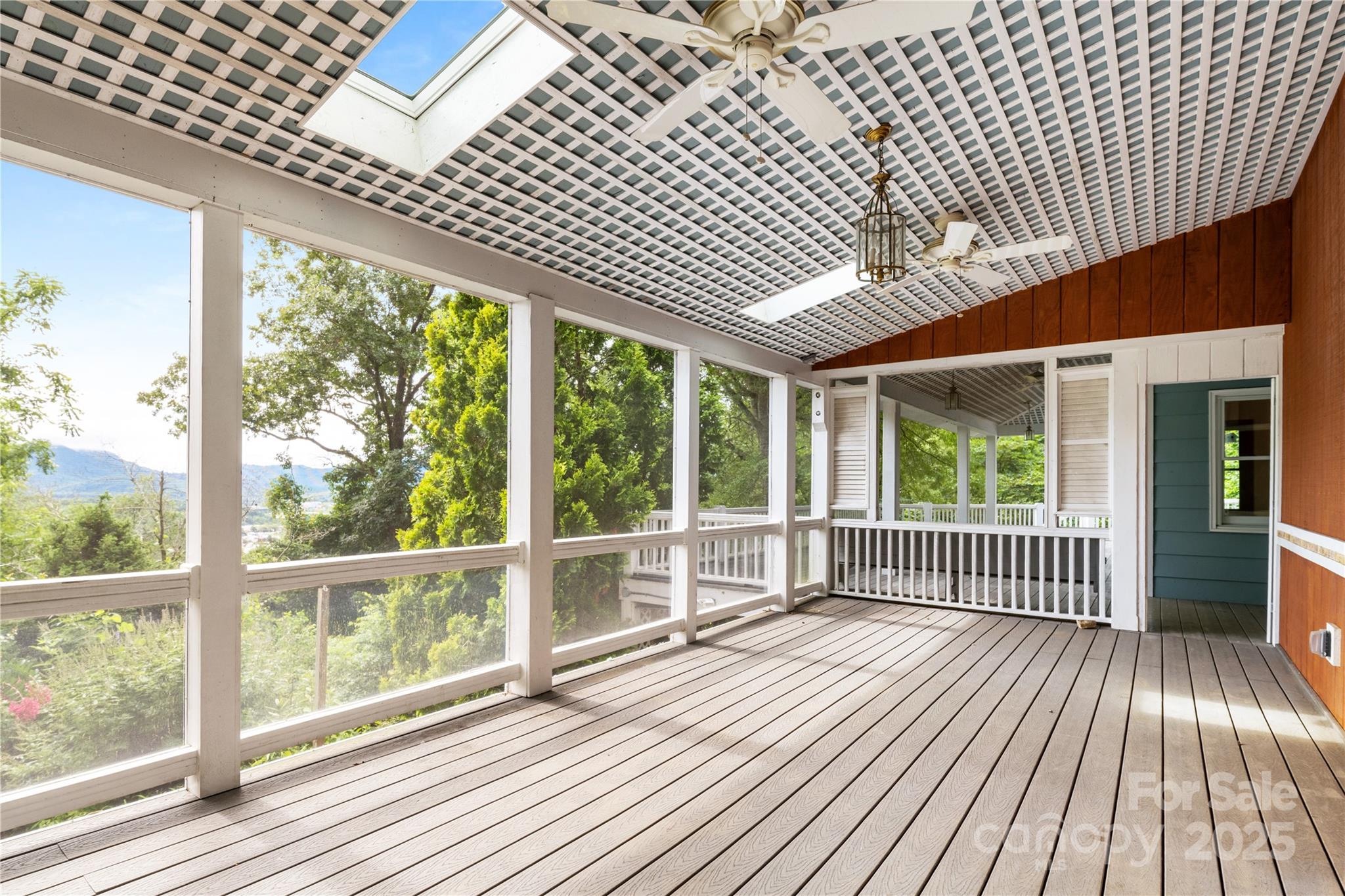 32 Delano Road Asheville NC 28805