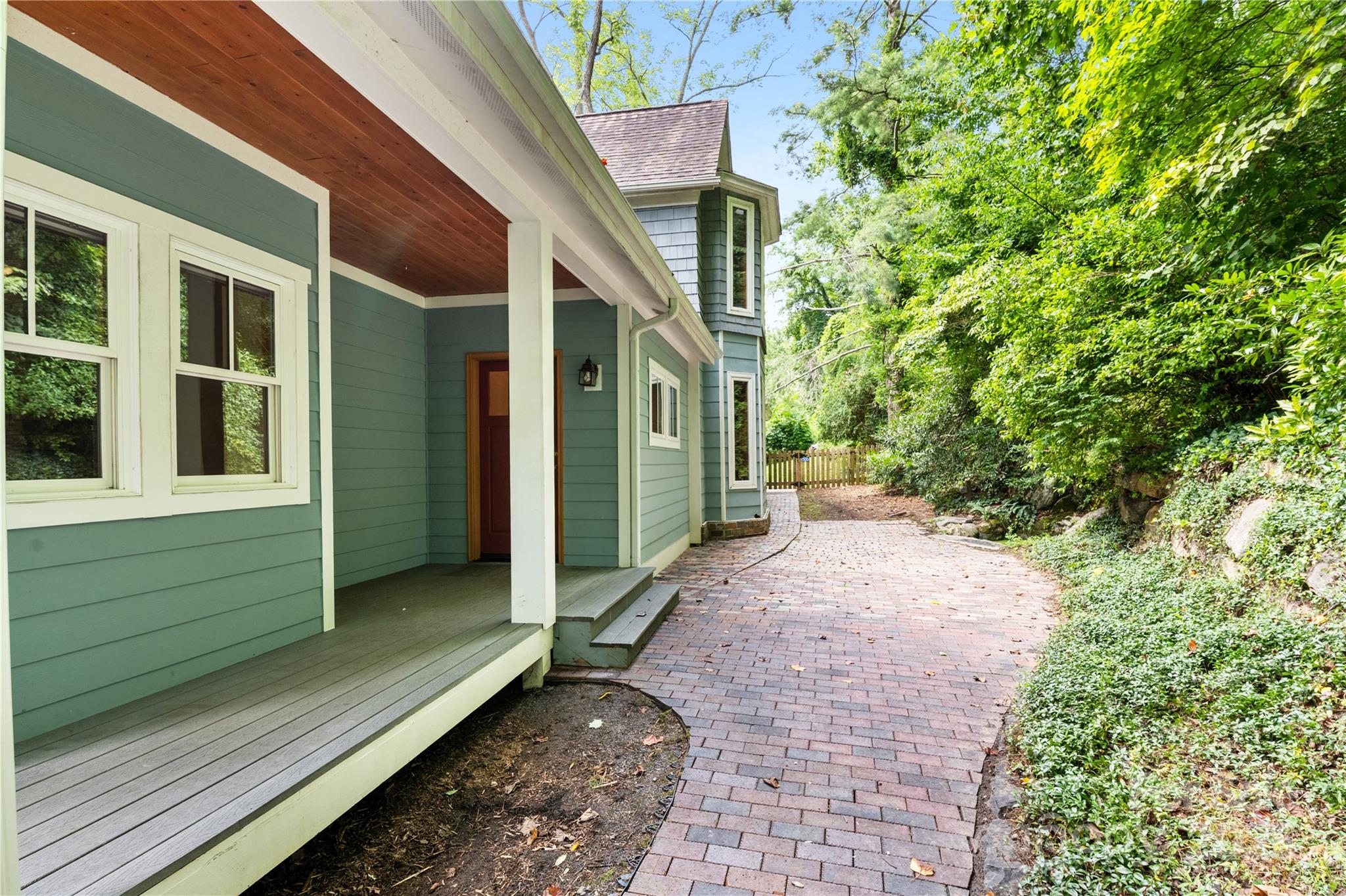 32 Delano Road Asheville NC 28805