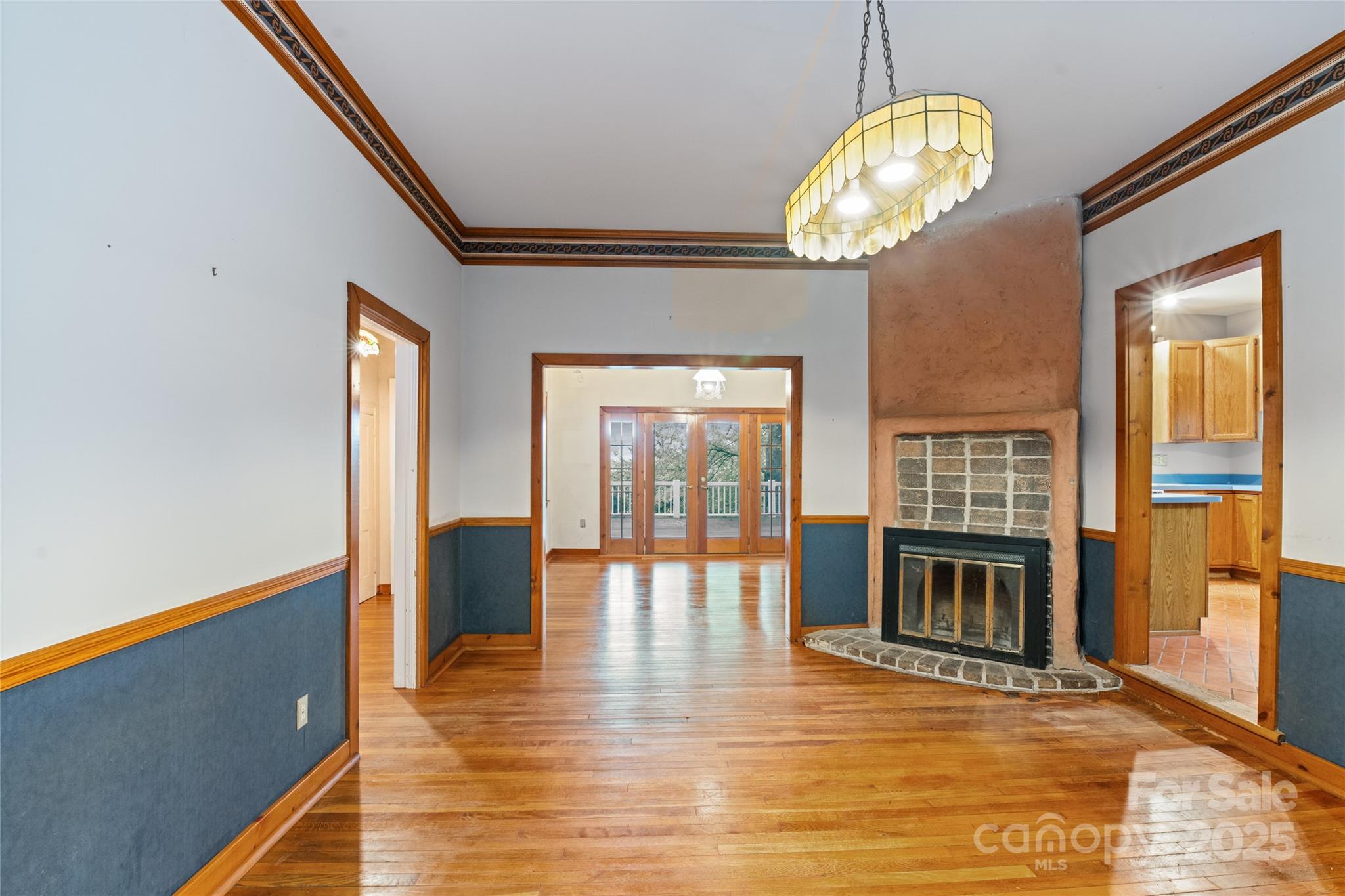 32 Delano Road Asheville NC 28805