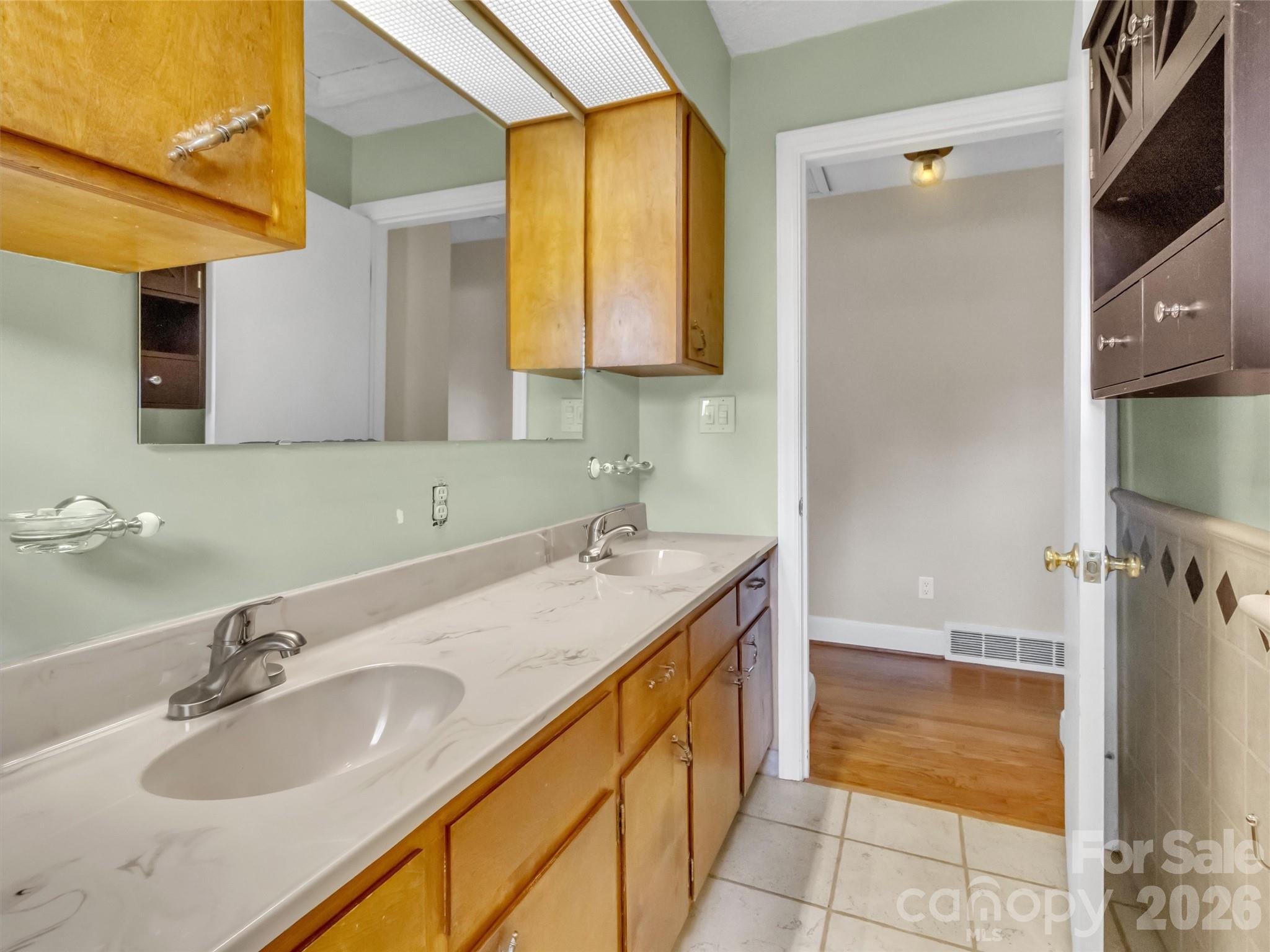 17 Hickory View Lane Canton NC 28716
